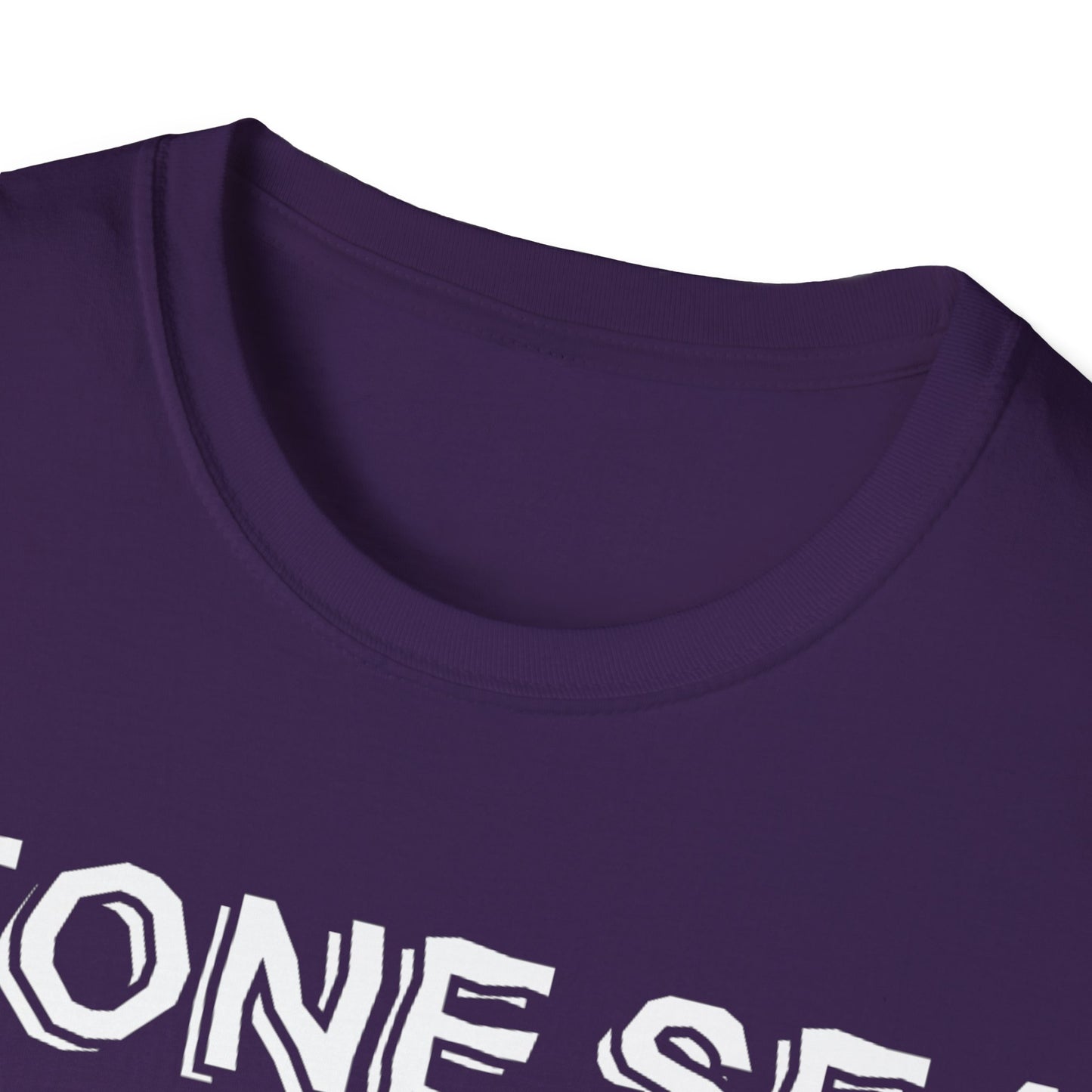 EU STORE White Logo Unisex Softstyle T-Shirt